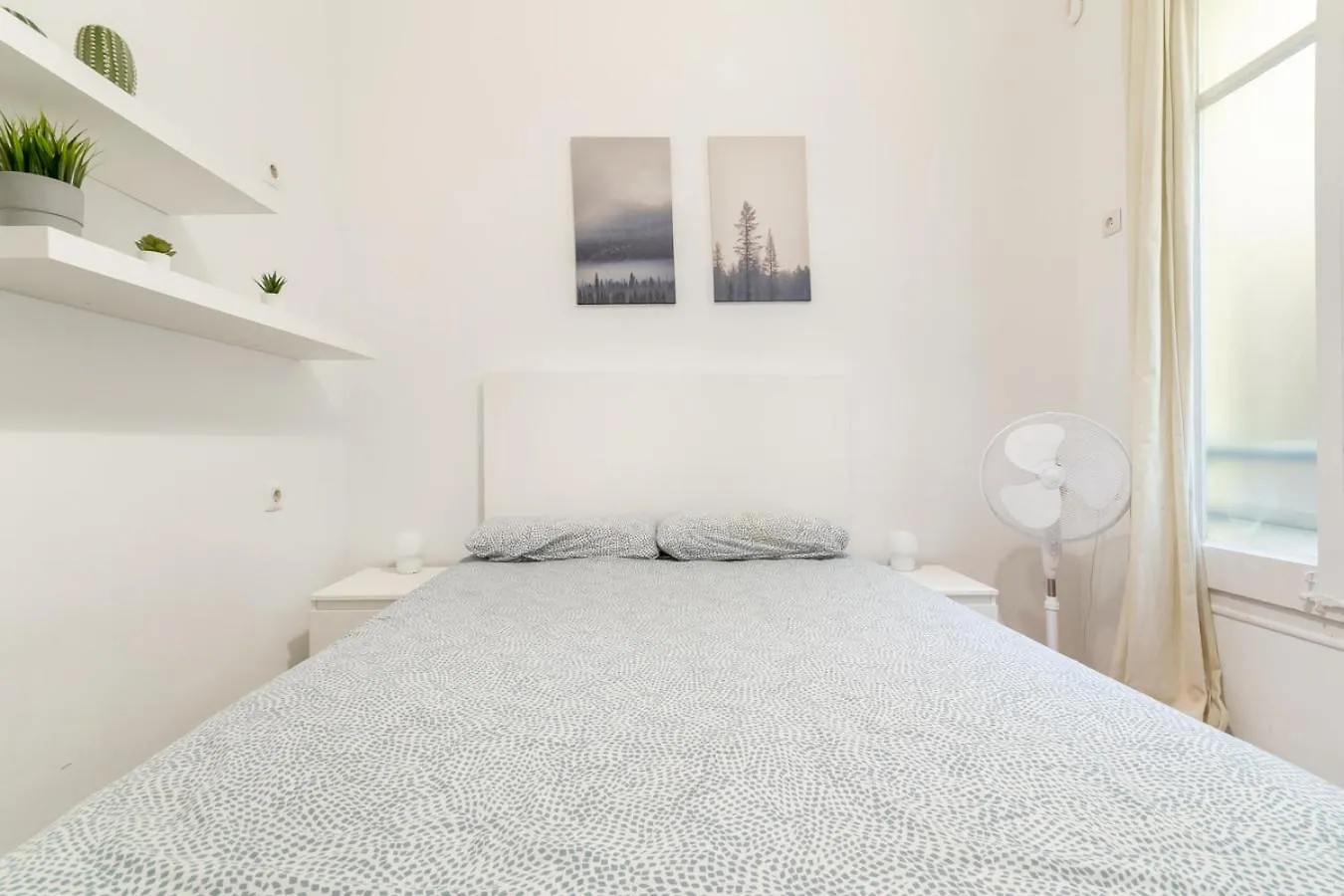 Balmes Private Rooms Barcelona 0*,  España